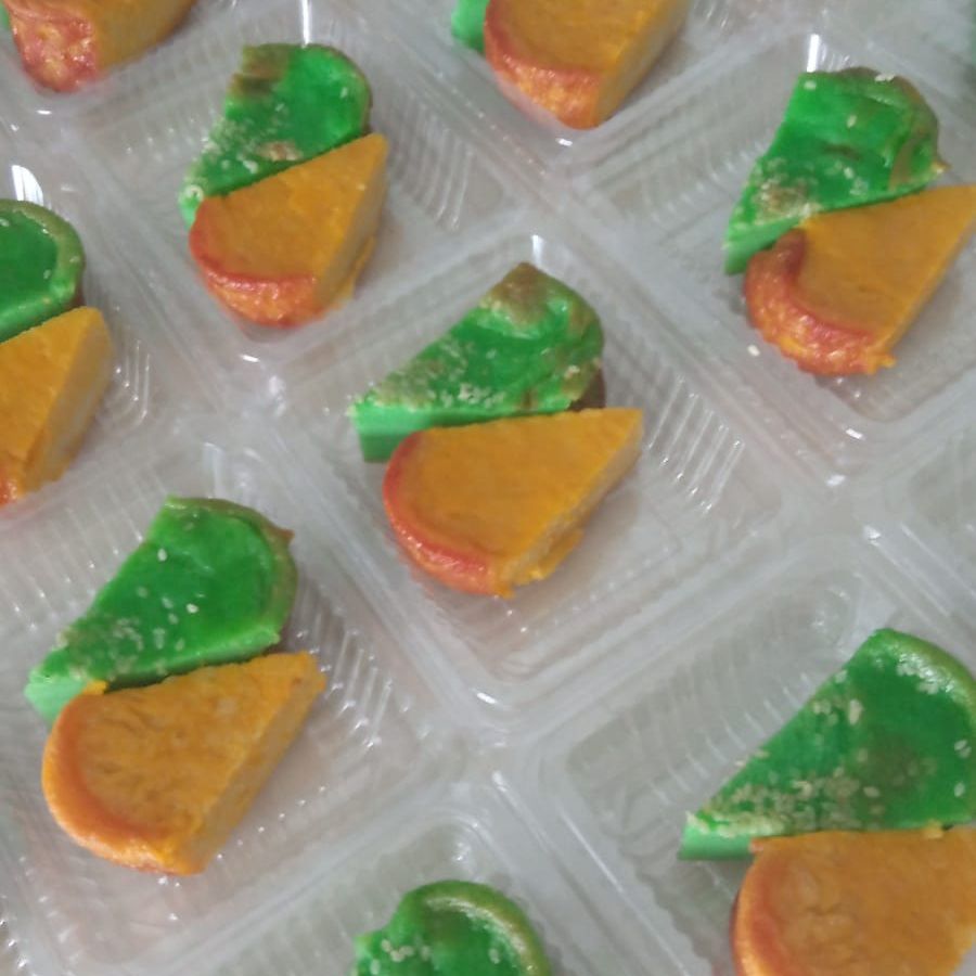 Kuih Bakar (2 Slices) Pack