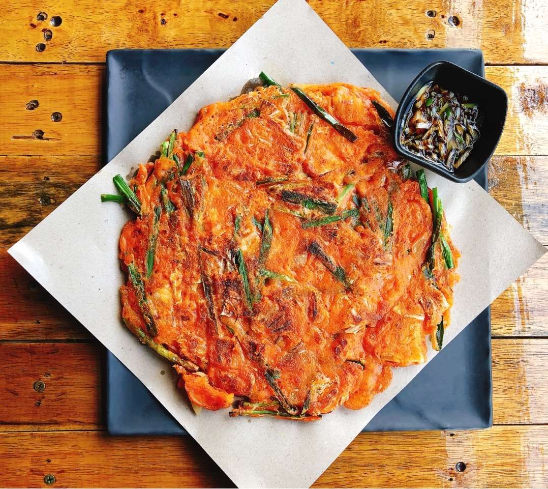 김치전 Kimchi Pancake