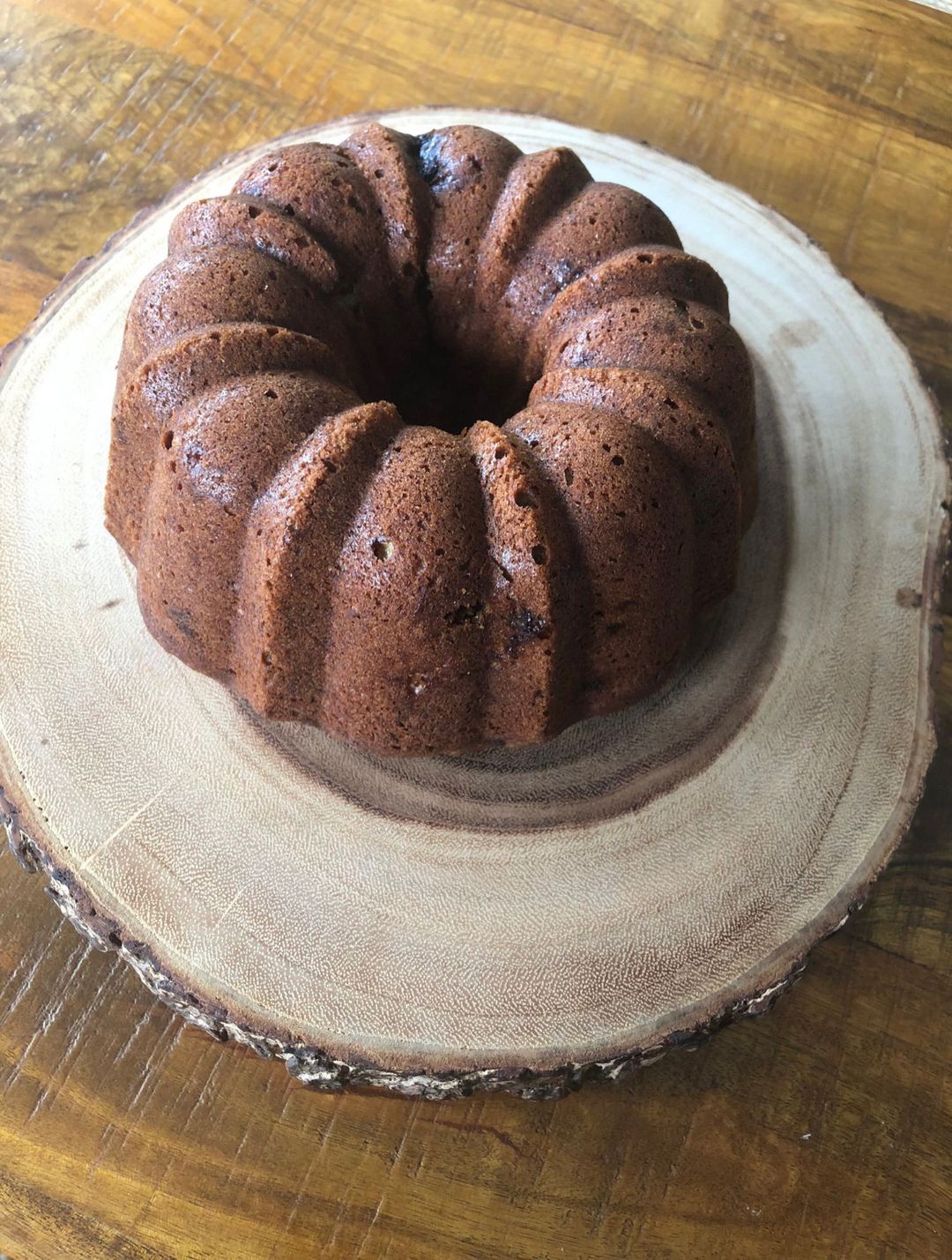 Brown Sugar Banana Walnut Bundt, 1 KG