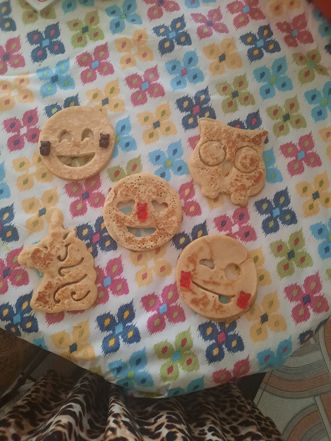 Shaped Home made pancakes (10 in a pack)