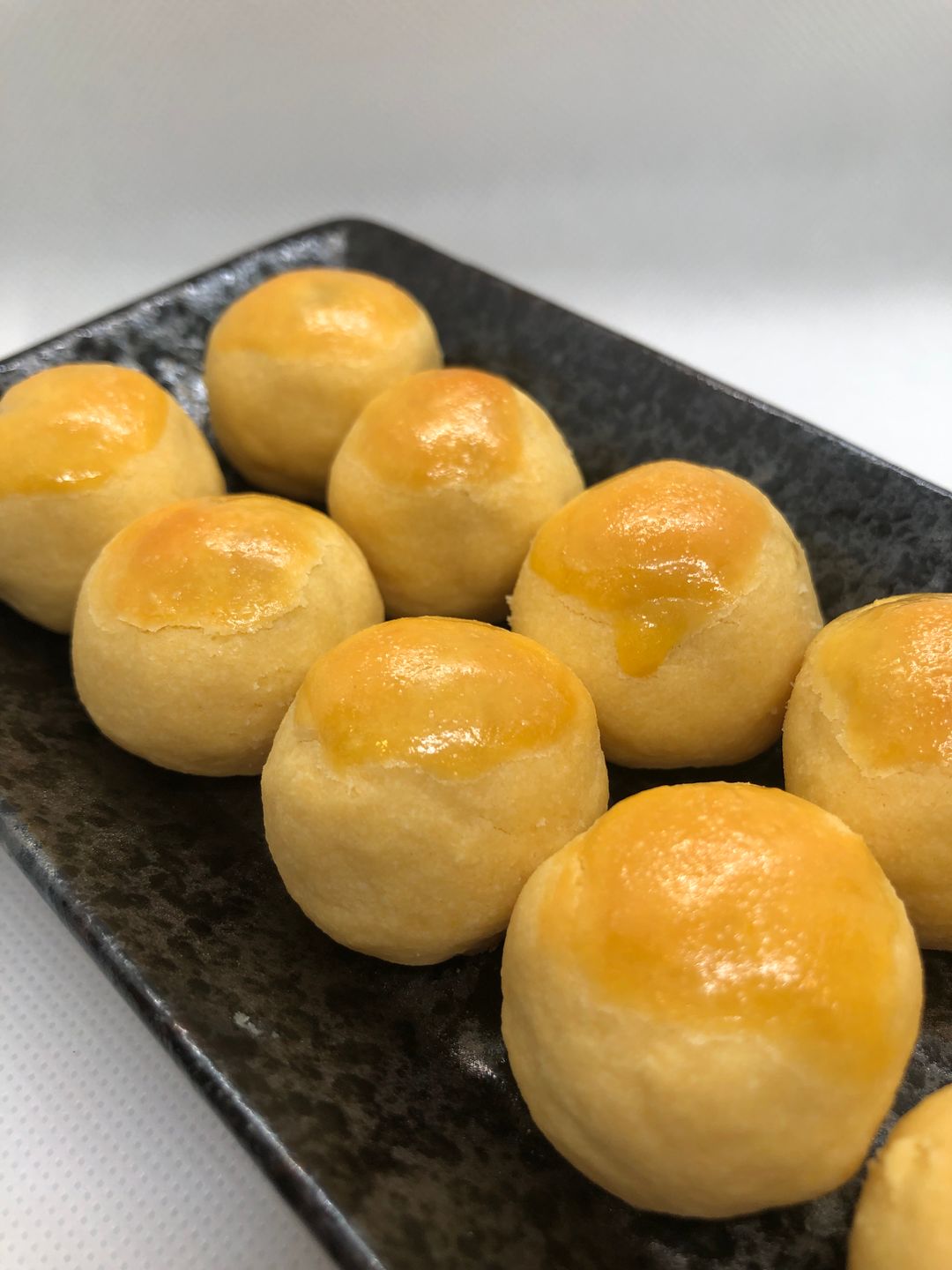 Pineapple Ball (Melt in the mouth)