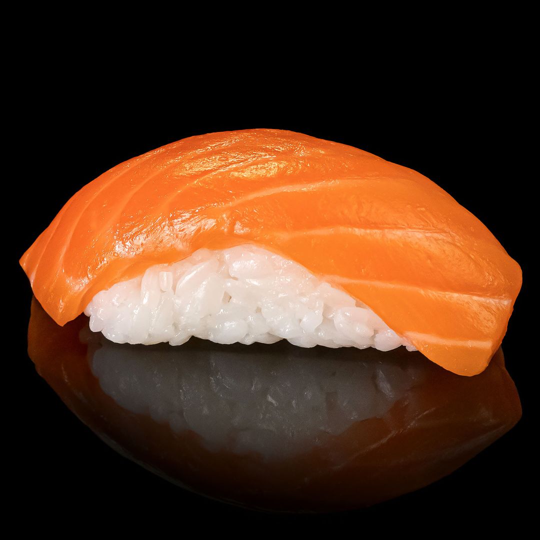 Sushi salmon