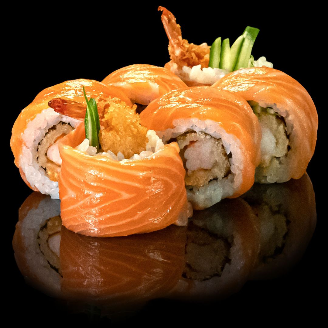 Salmon tempura shrimp roll