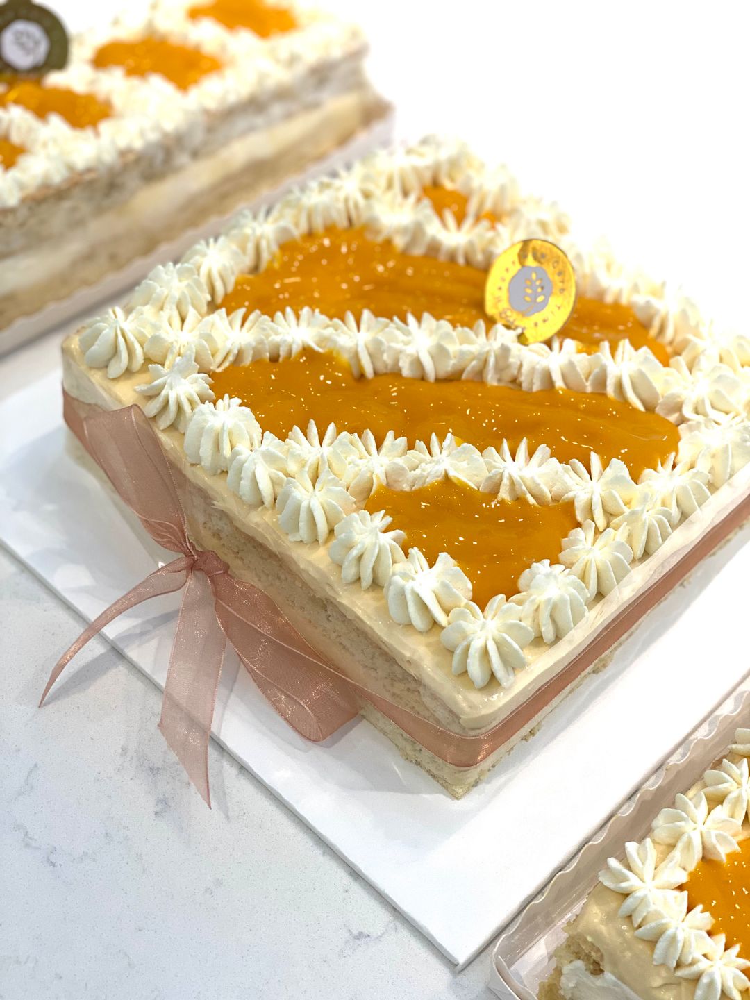 Mango-Misu Cake 🥭