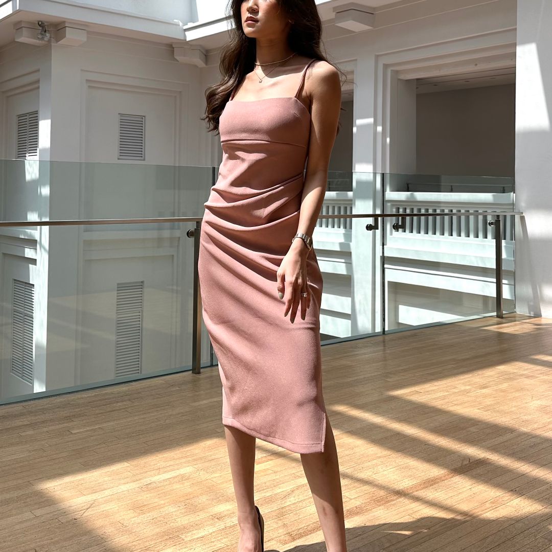 RUCHED DRESS (DUSTY PINK)