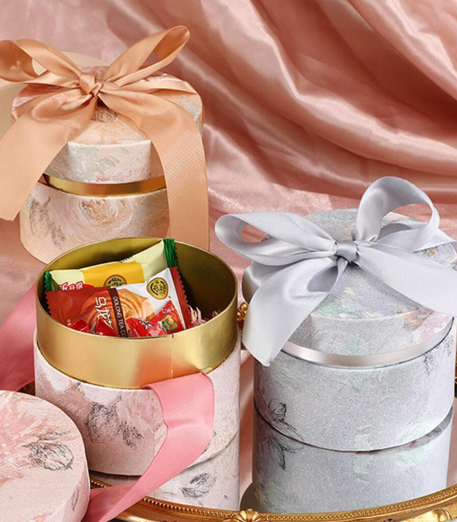 Round Flower Print Gift Wrapping Box