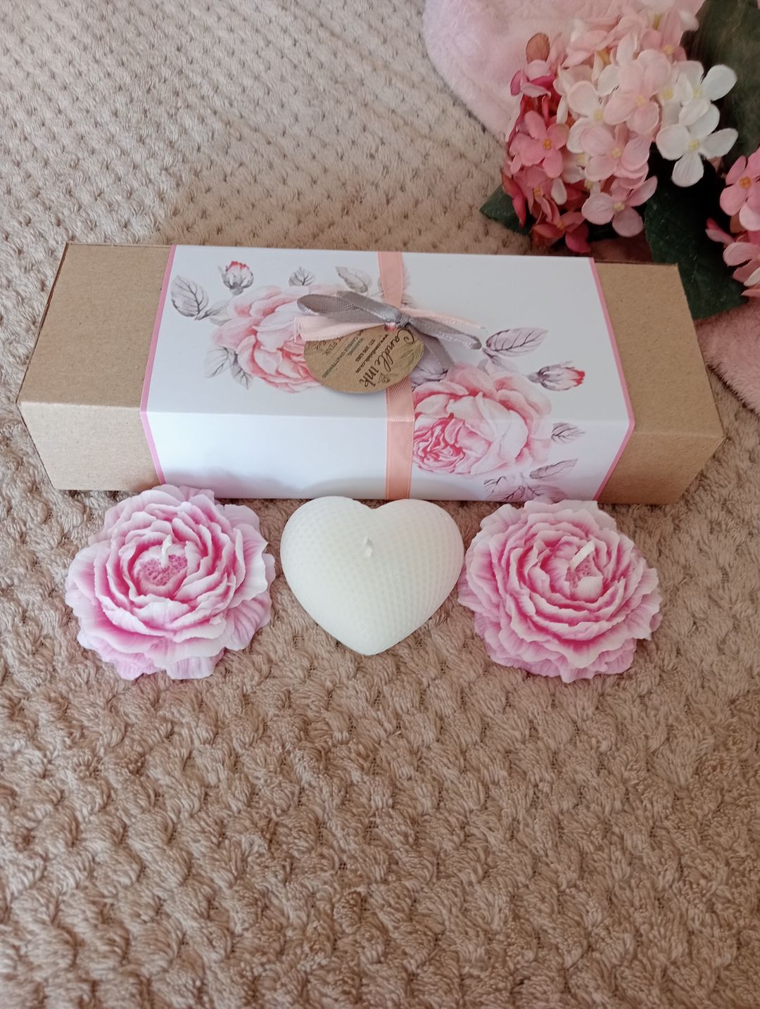 Peony Candle Gift Box (3)