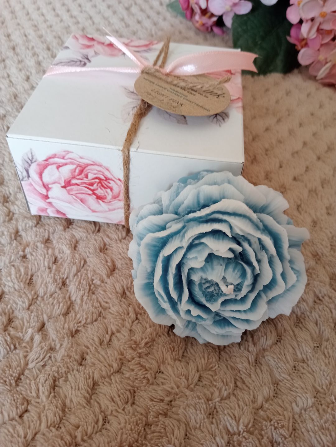 Peony Candle Gift Box (1)