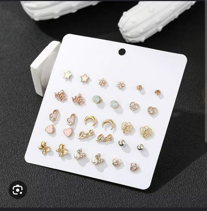 Ear pins 