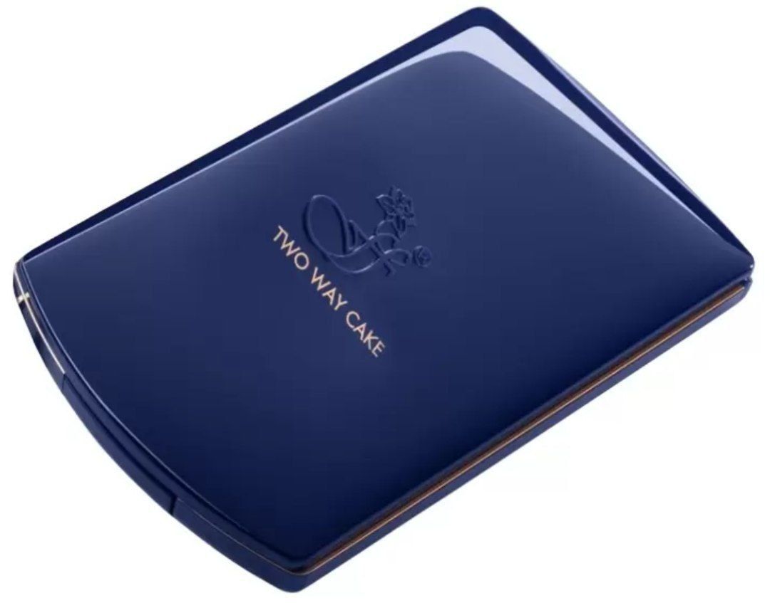 Yuz uchun kukun (Two Way Cake)