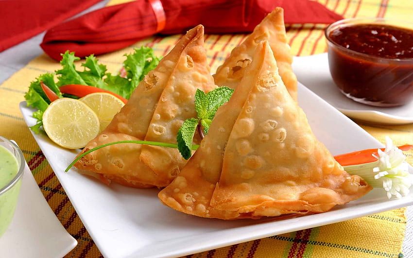 Samosa (4 pcs)