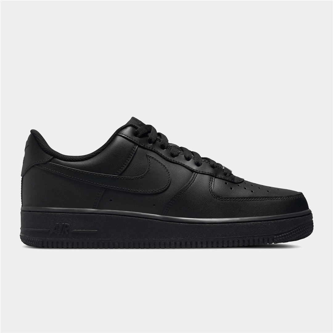 Nike Men’s Air Force 1 ’07 Black Sneaker