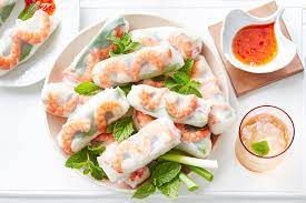 Vietnamese Prawn/Chicken Paper Rolls