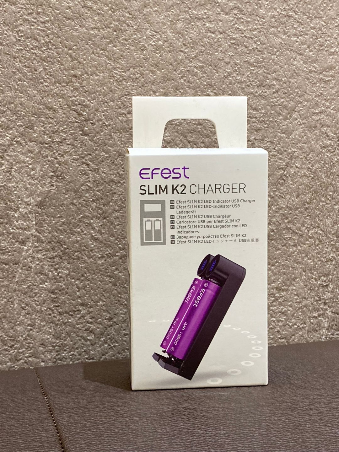 EFEST SLIM K2 CHARGER