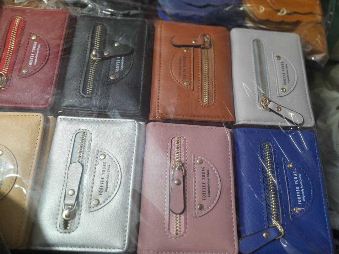 Wallets and purses