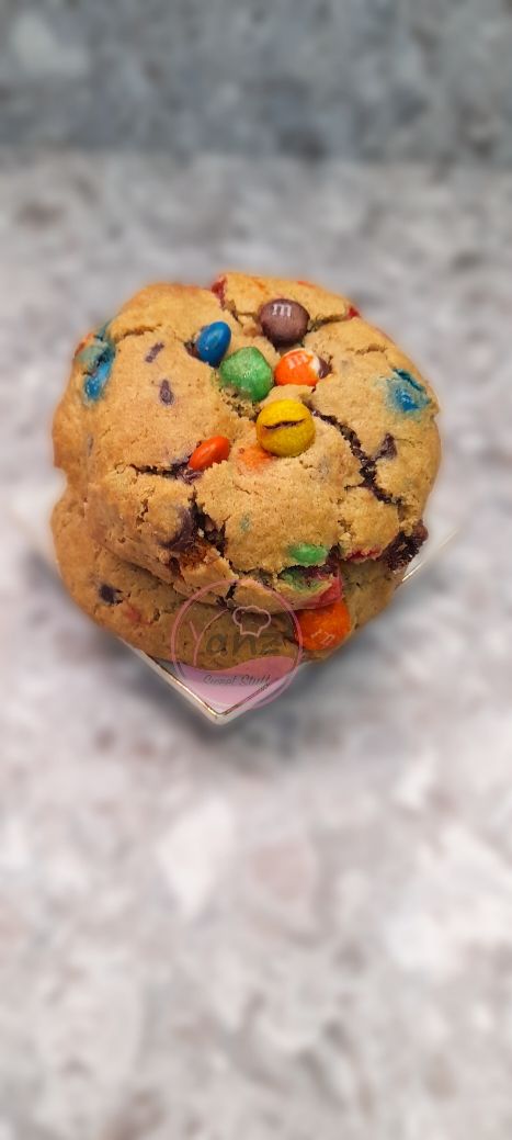 TRIPLE "M" COOKIES: M&M & MARSHMALLOW - 4 pack