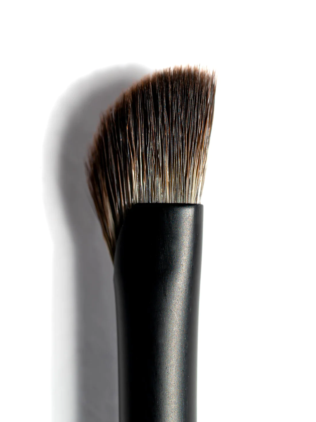 Rose and Ben Beauty E27 Inner Corner Highlight Brush