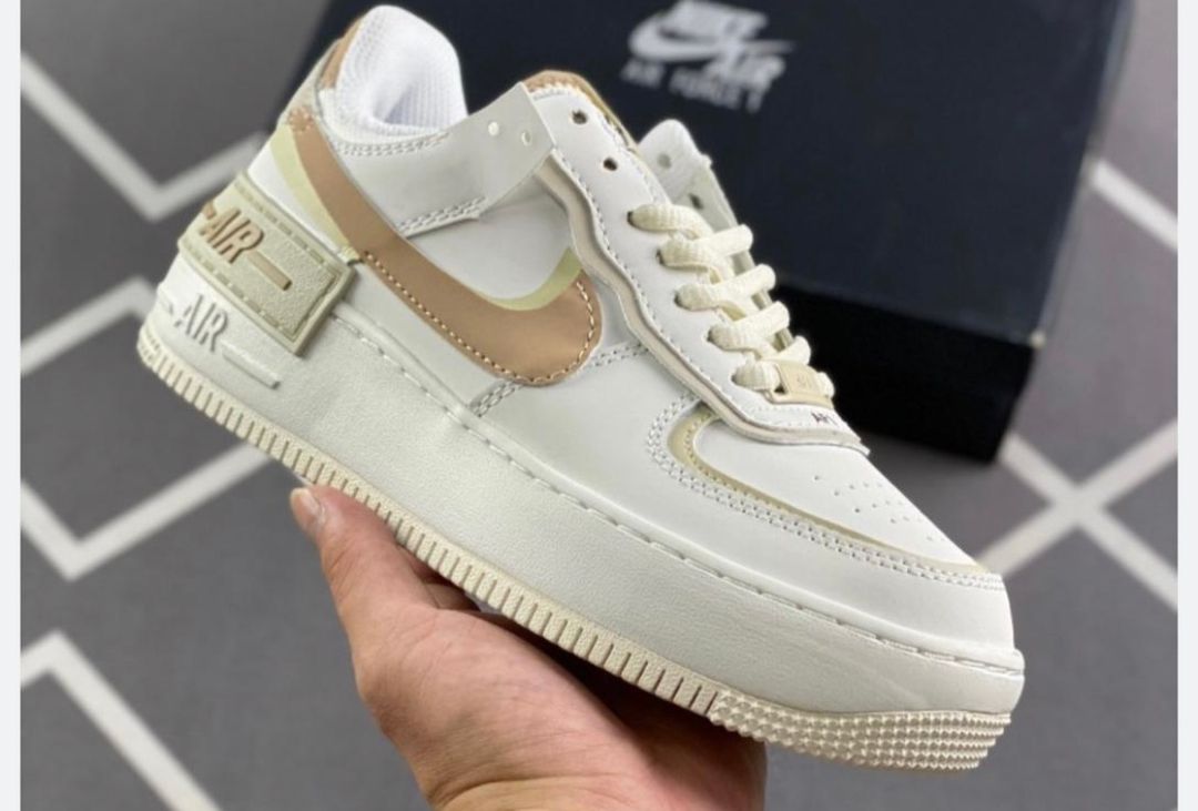 NIKE AIRFORCE 1 Shadow - Fossil/Light Bone