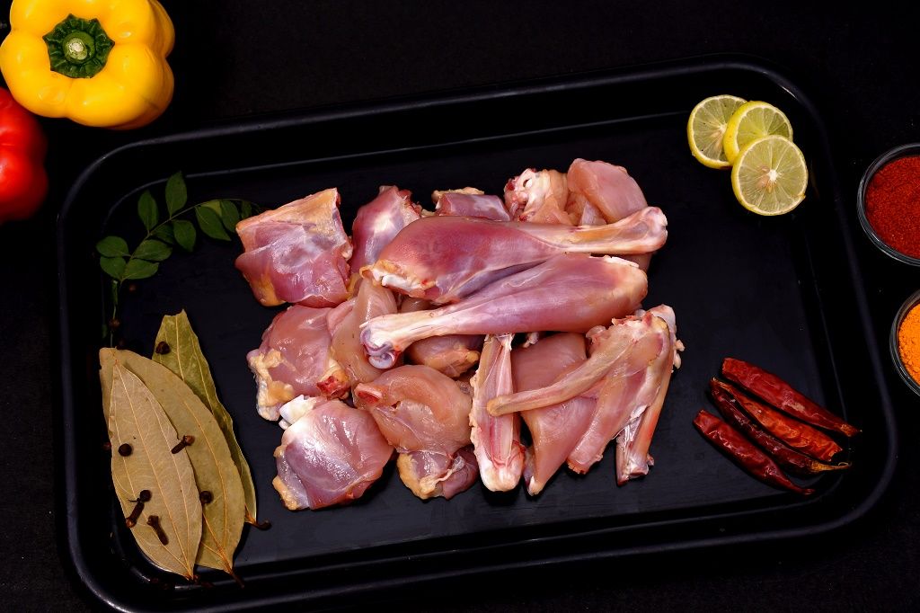 Desi Fresh Chicken ( 600g ) Approx