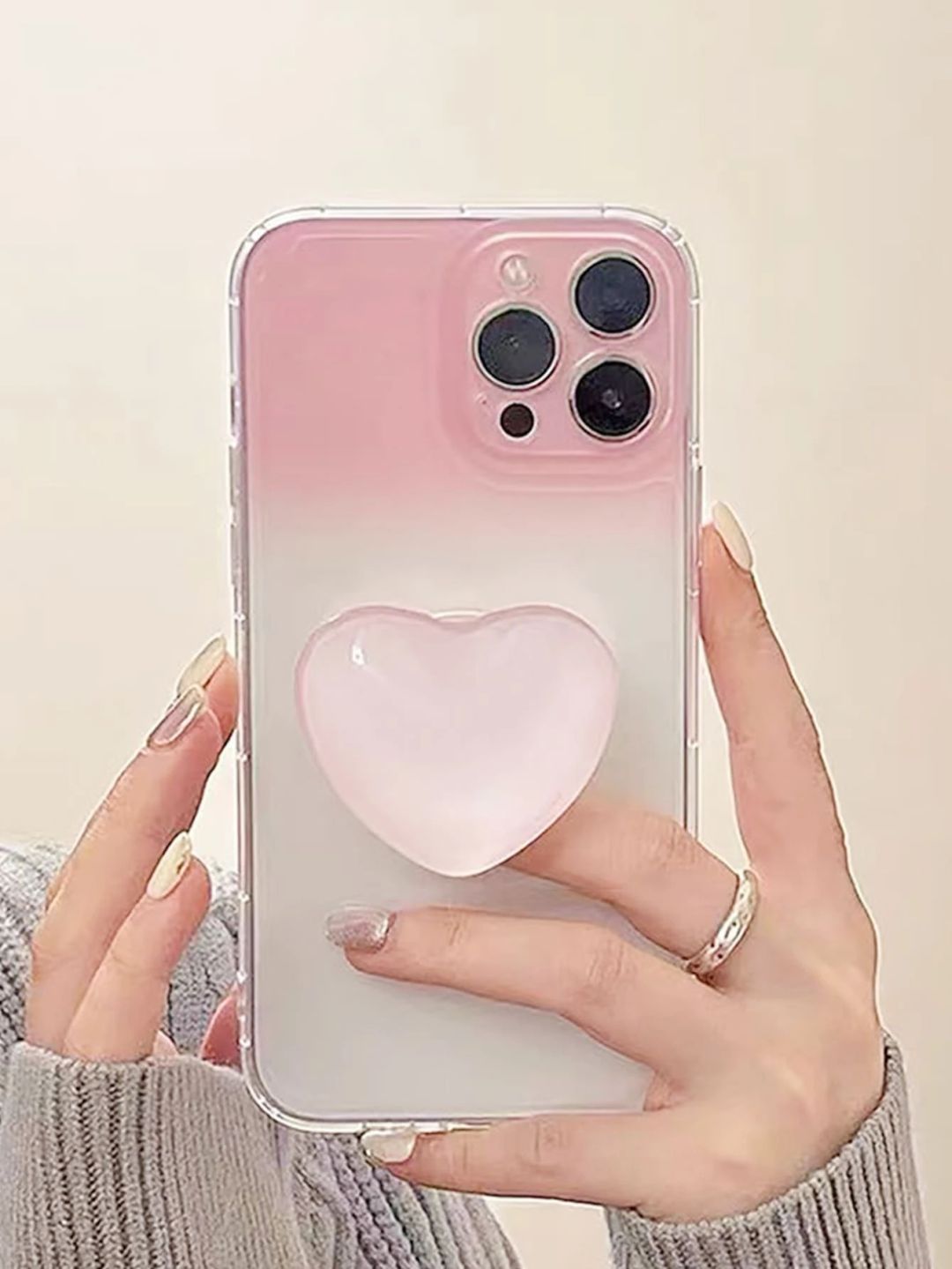 Heart Design Stand-Out Phone Grip