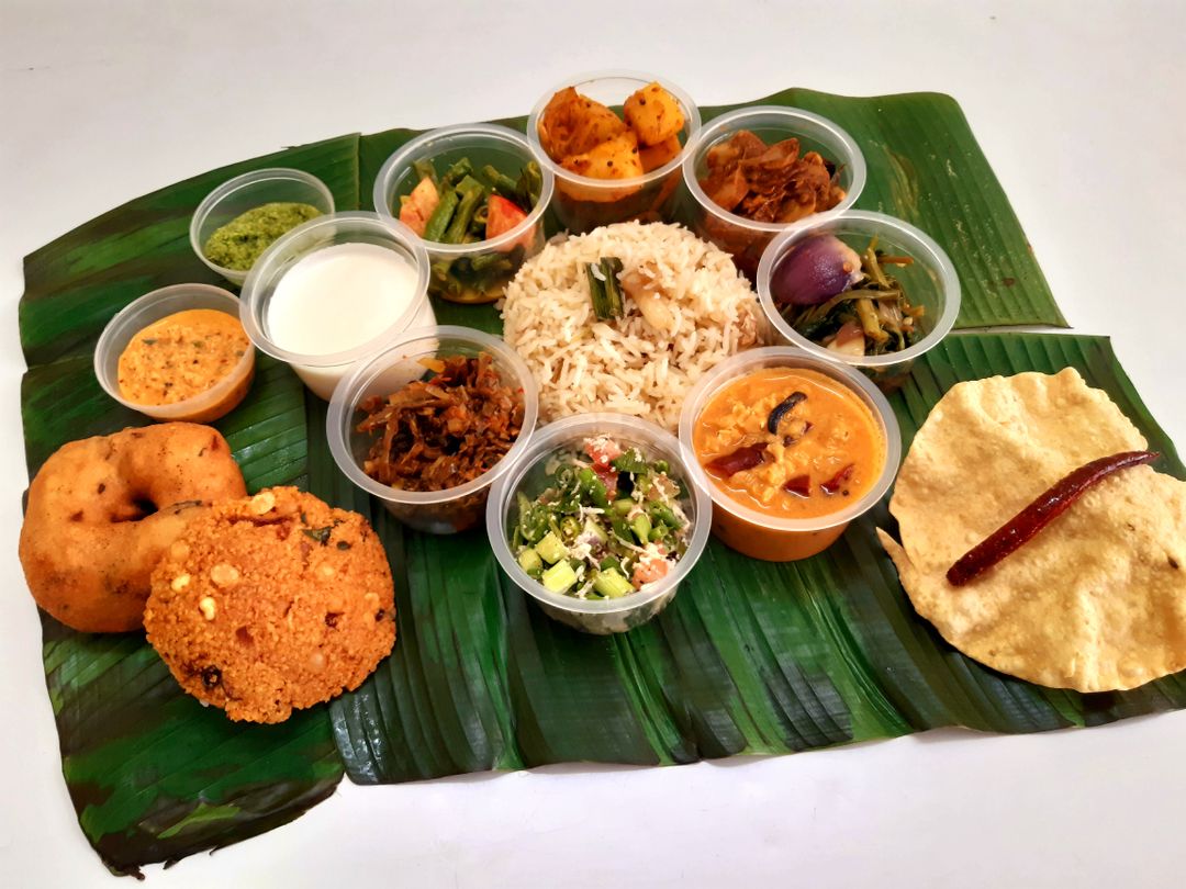 Premium Banana Leaf Set B (Ghee Rice with 5 Veggies & Dhal)