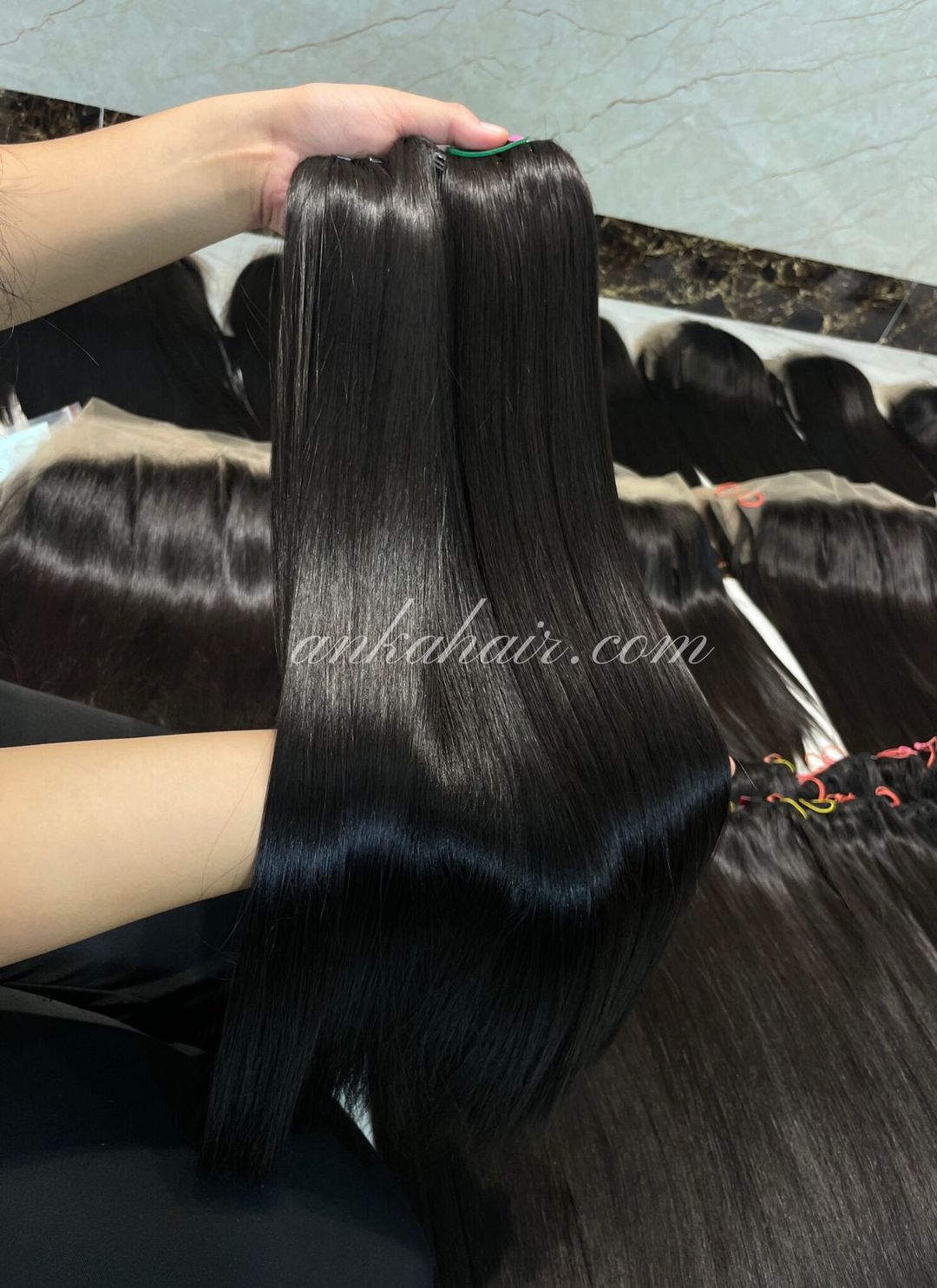 Double Drawn Weft Hair - Black Bone Straight