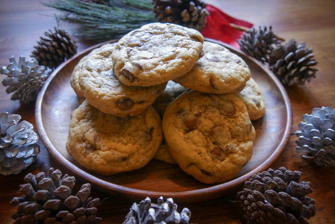 Chocolate Chip Cookies - 1/2 Dozen