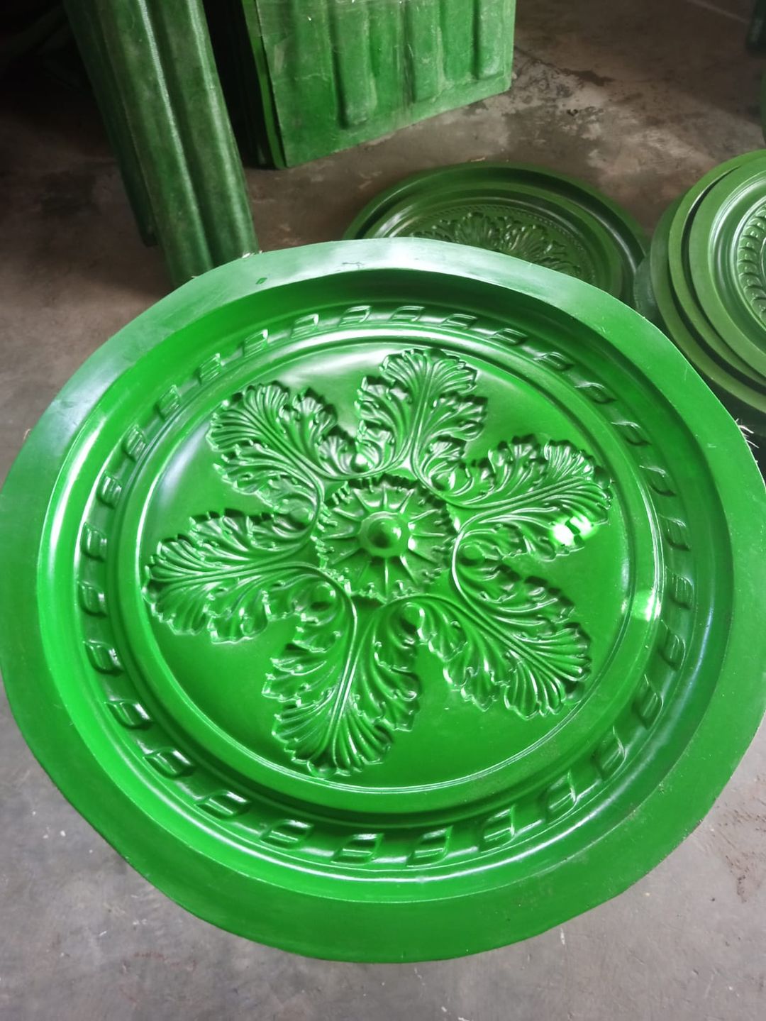 medallion mold