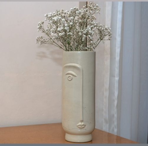  Flowers face vase 