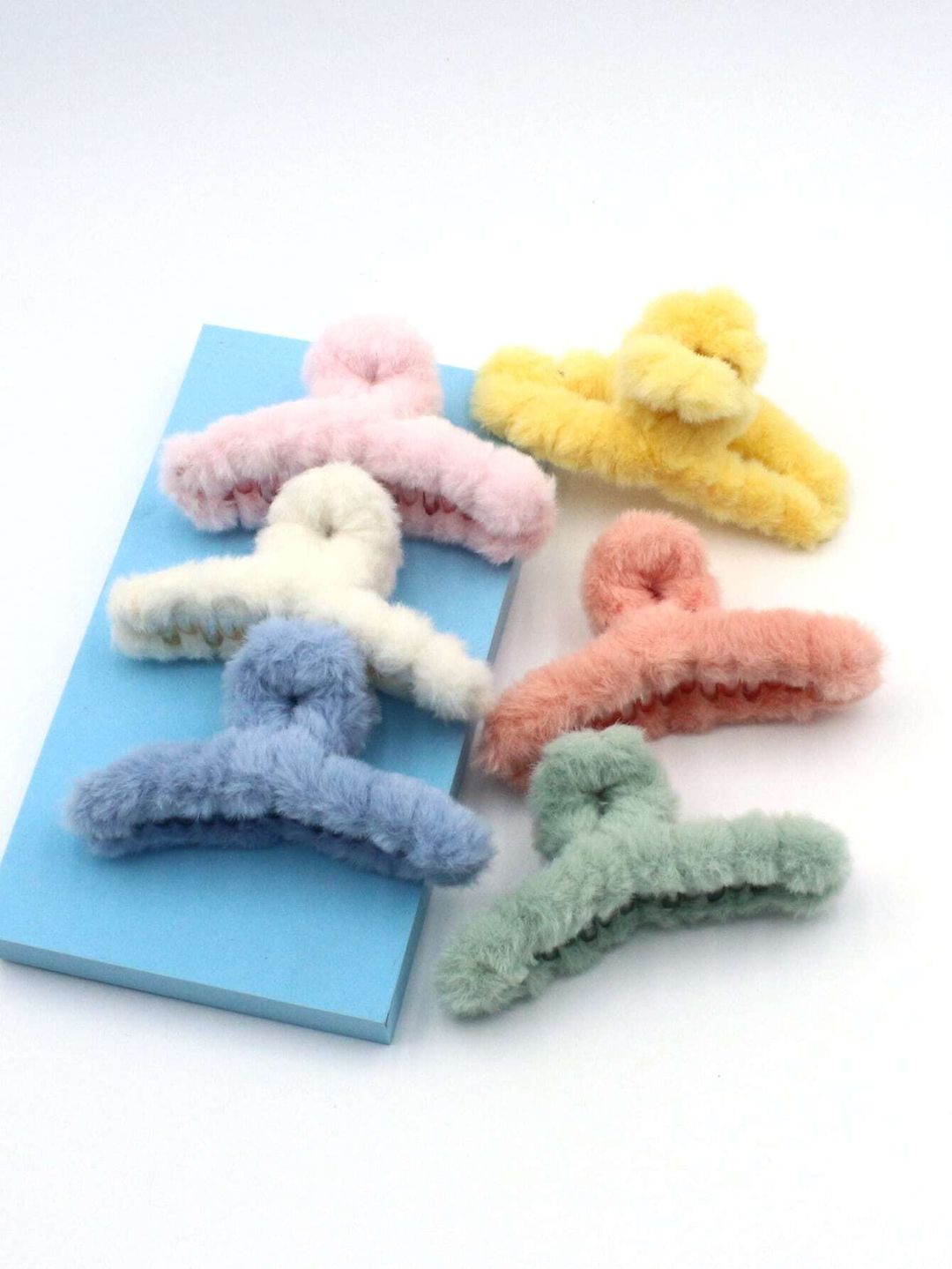 1pc Faux Fur Hair Claw