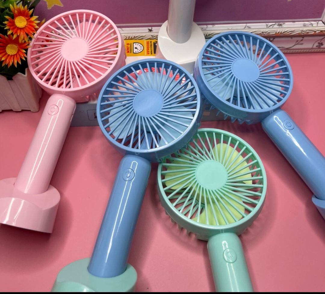 Mini rechargeable handfan