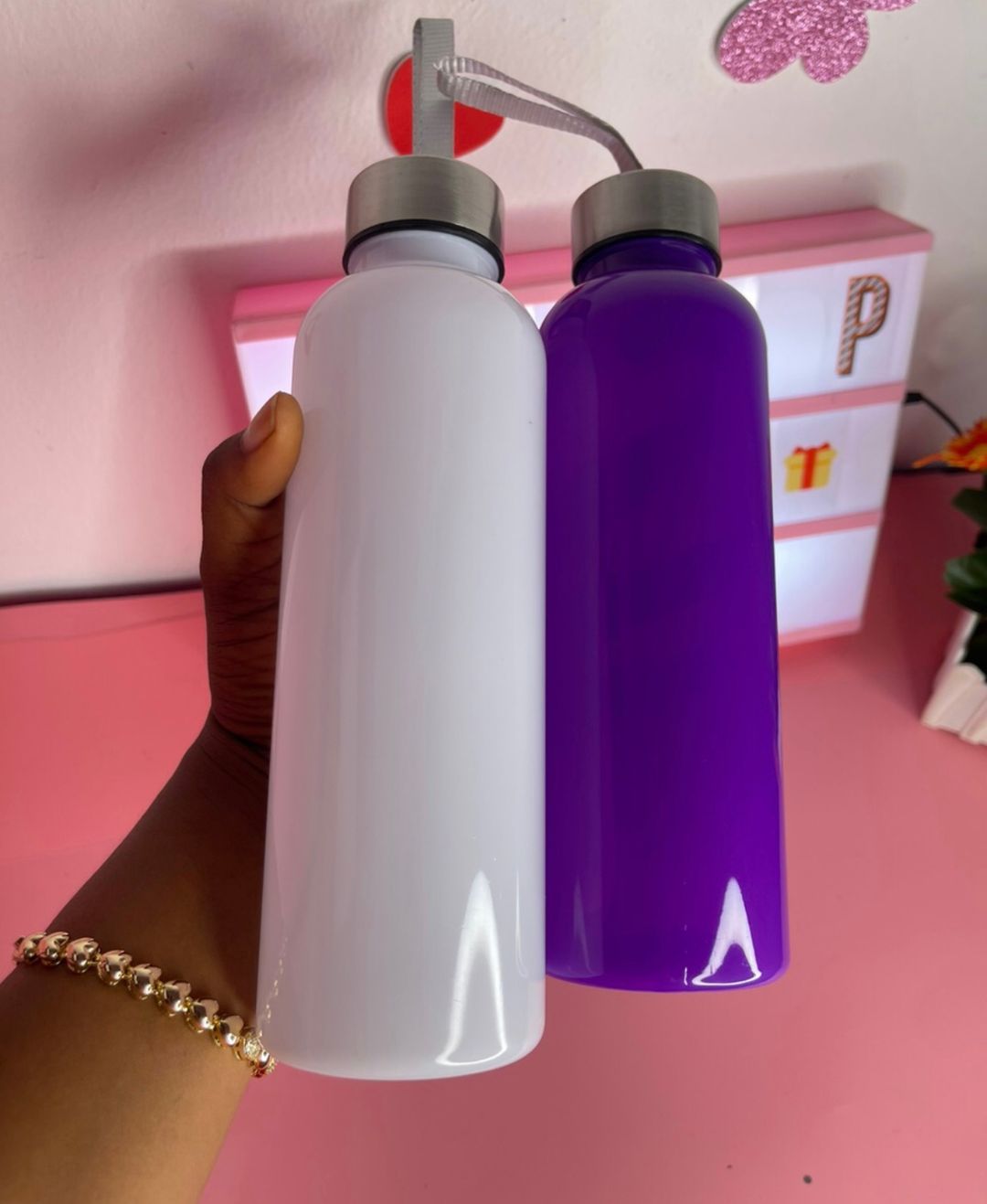 Water flask and temperature bottle 