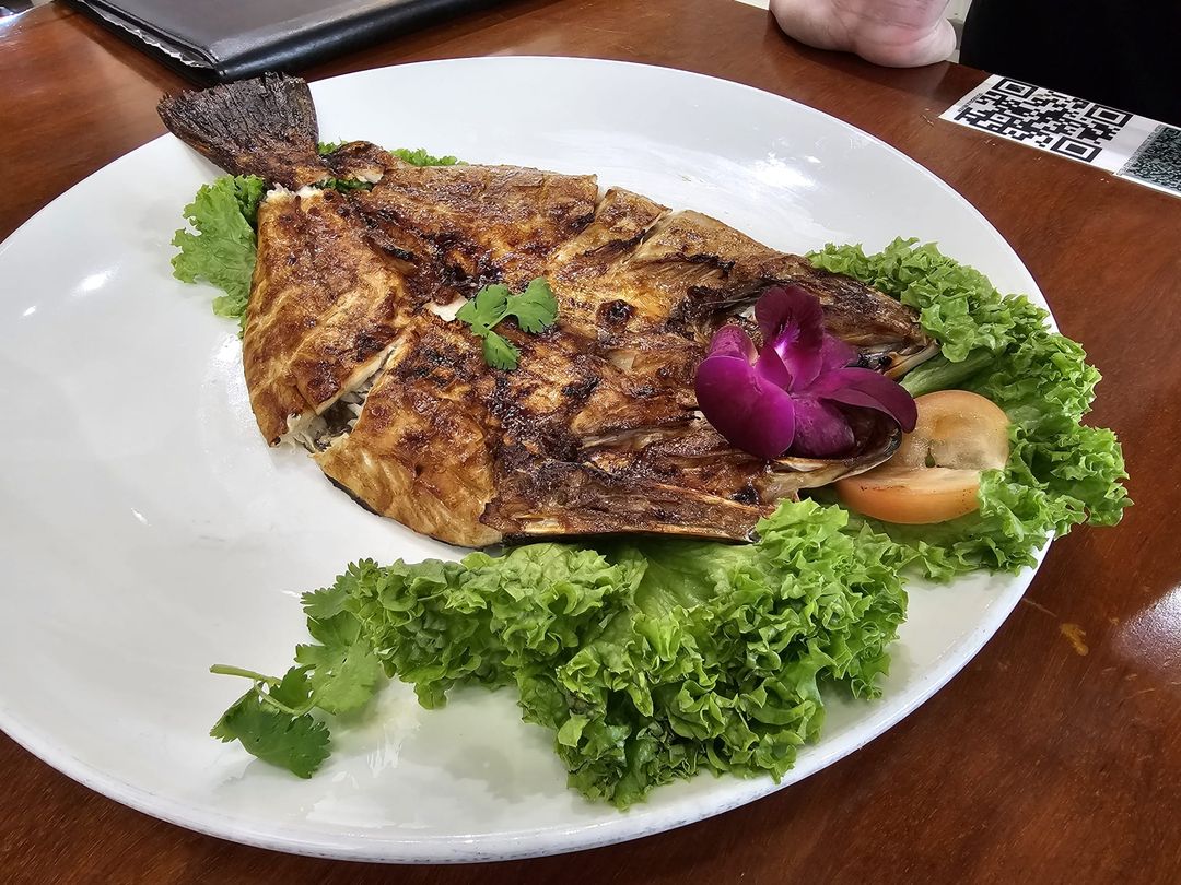 烤炉鱼 Baked Whole Seabass 