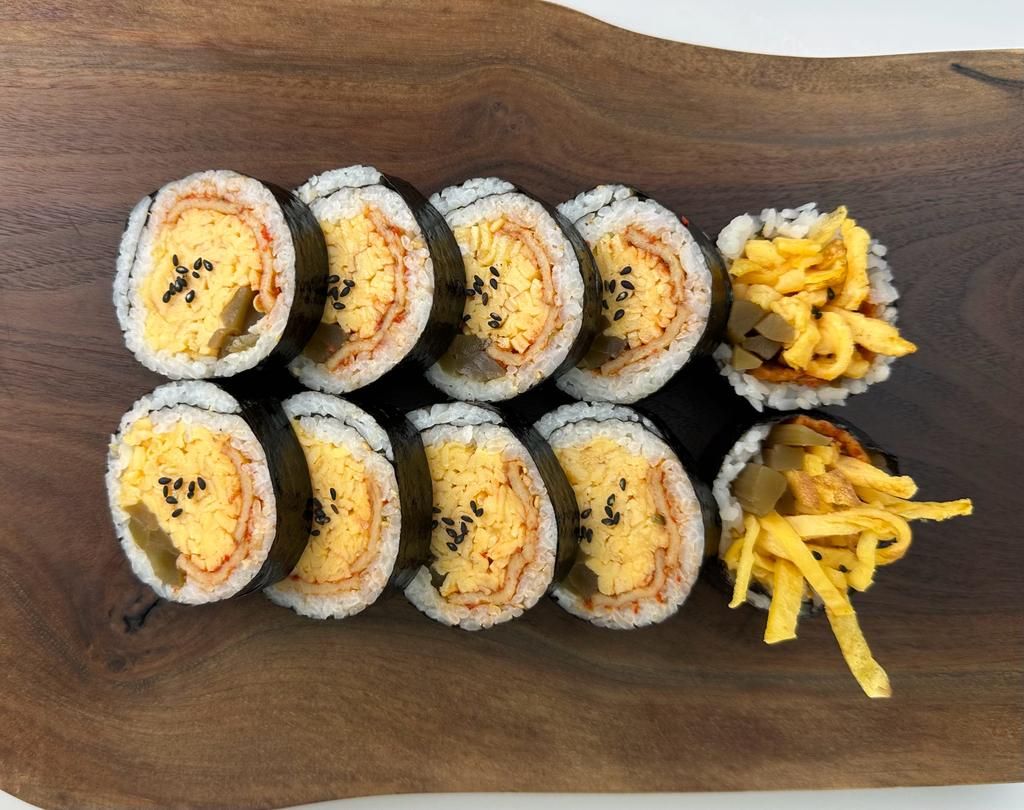 Egg Bomb Gimbap 계란 폭탄 김밥 