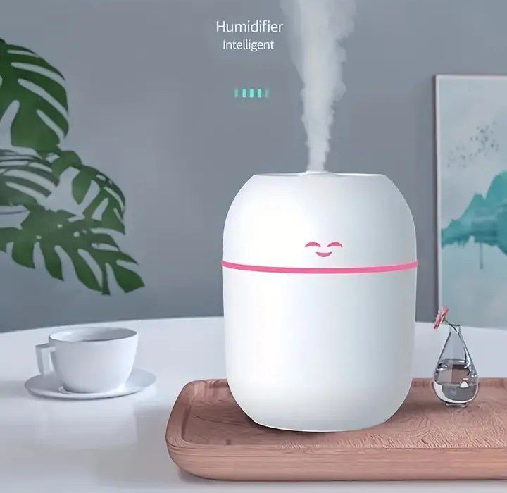 7.44oz Ultrasonic Essential Oil Diffuser With LED Lamp For Home And Car -Happy Face Humidifier With USB Mist Maker For Aromatherapy Spray