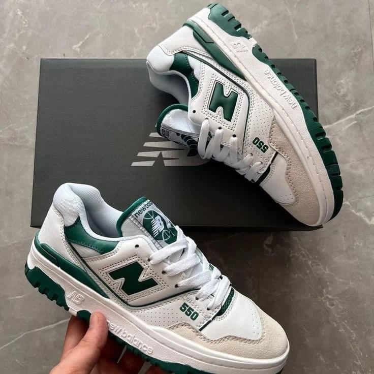 New Balance 550