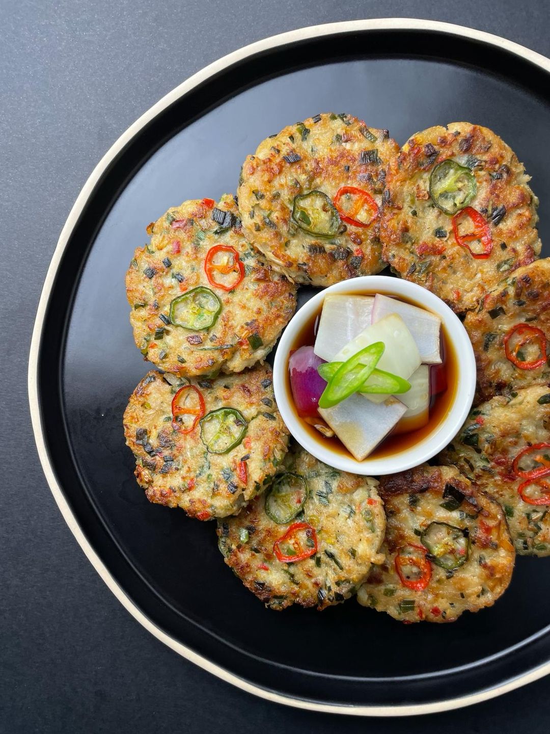 N187 Gogiwanja - Korean Beef Meatballs (고기완자)