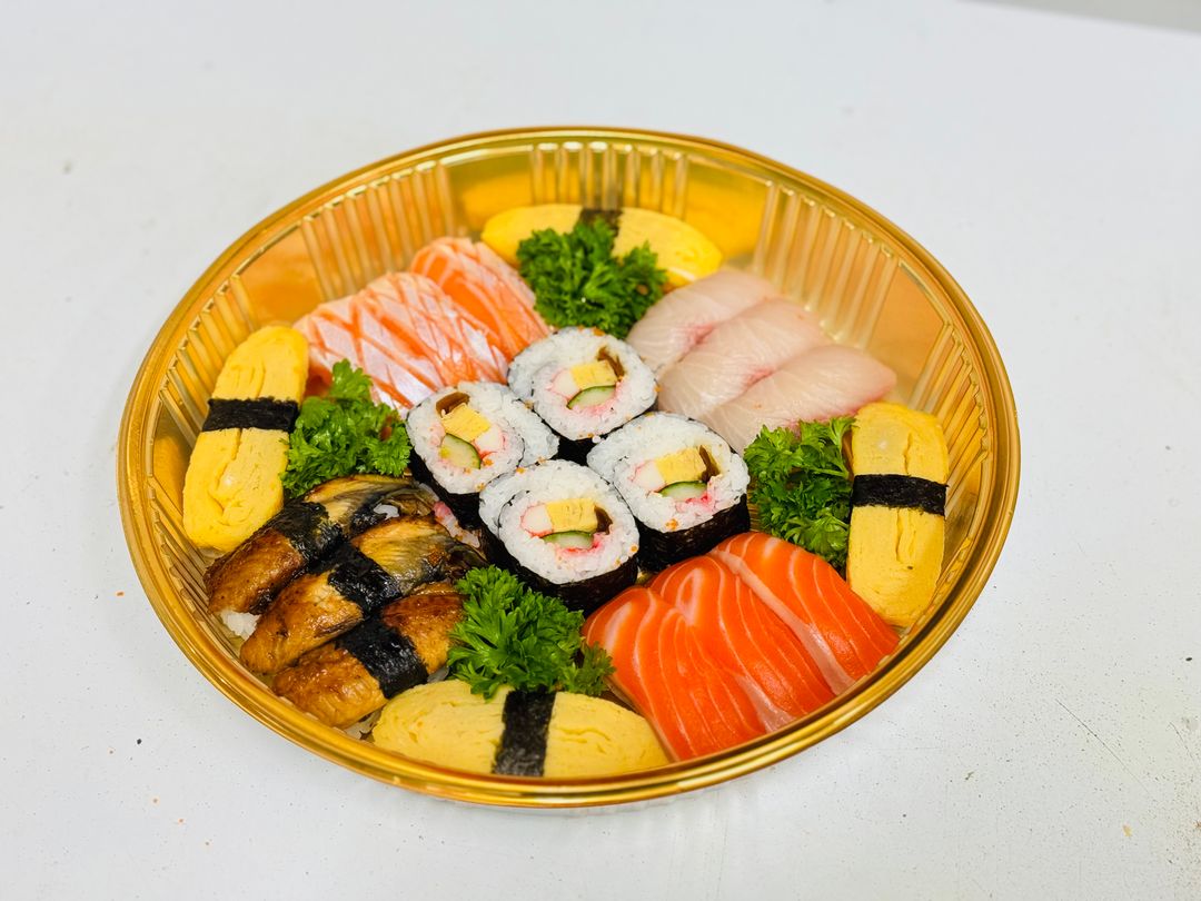 Premium Sushi Platter プレミアム寿司盛り合わせ