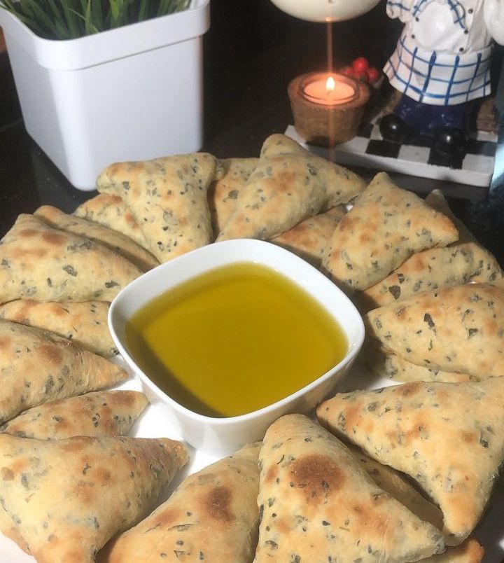 🍕 معجنات الزعتر بالجبنه