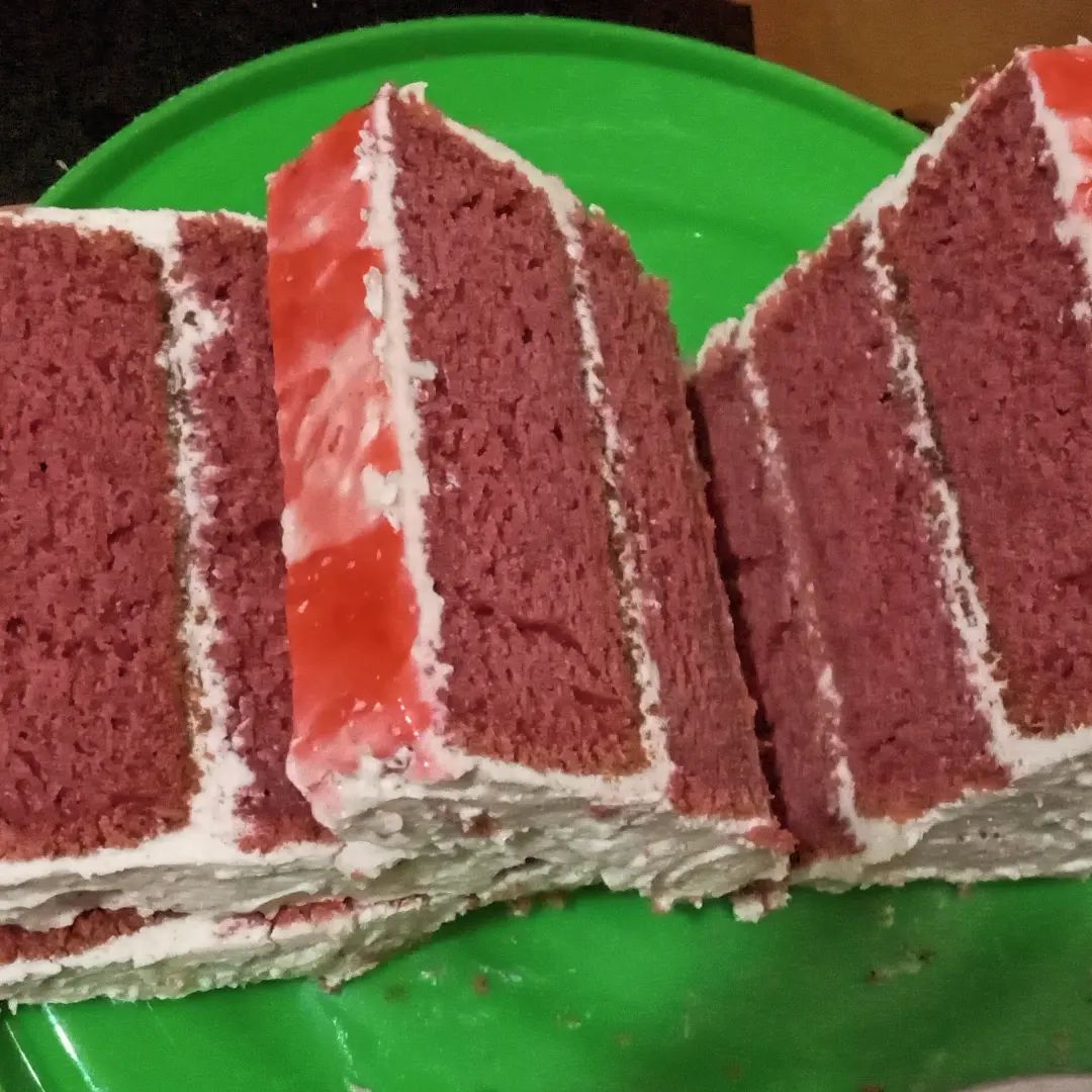 RED VELVET CAKE SLICE