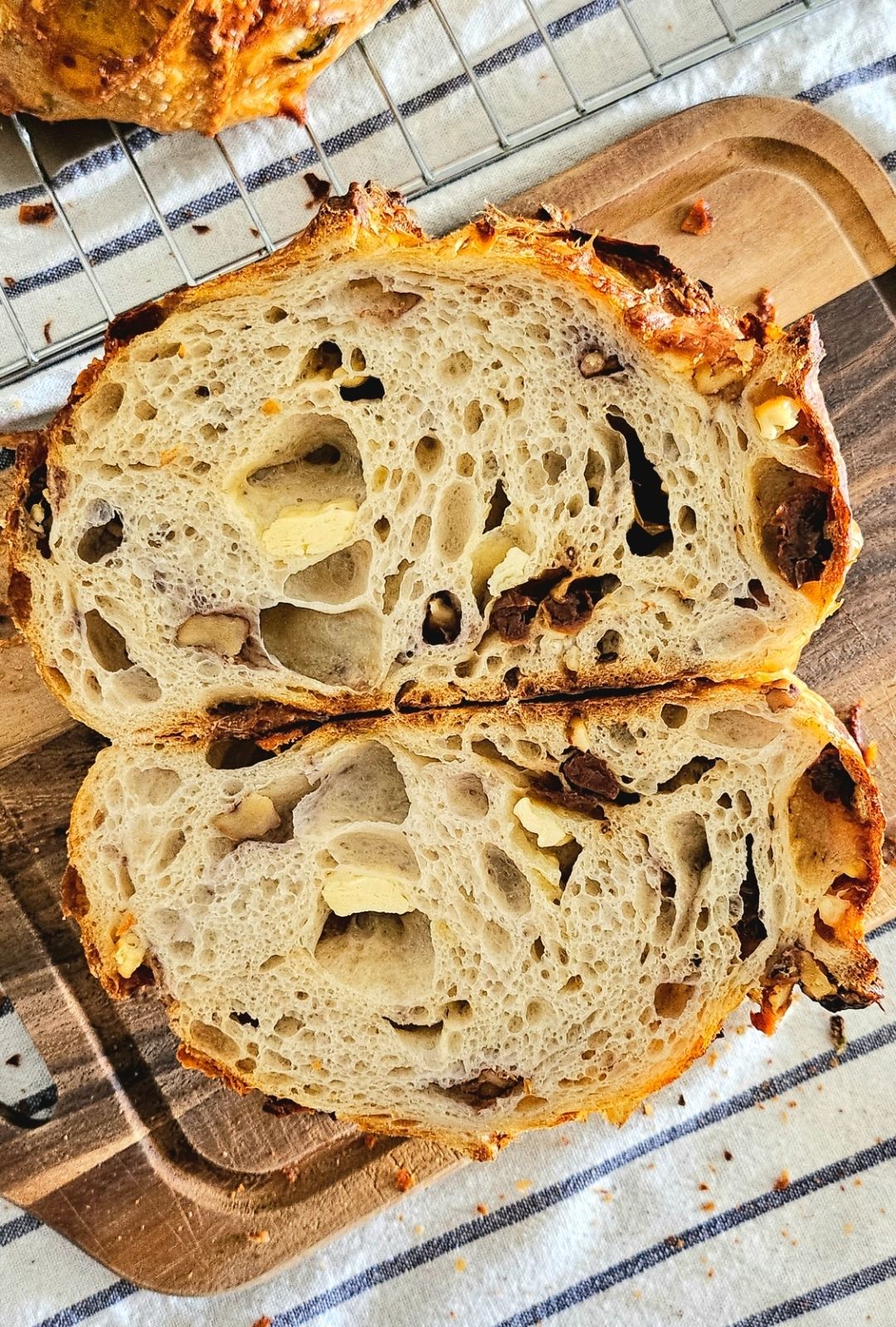 Cheddar & Sundried Tomatoes