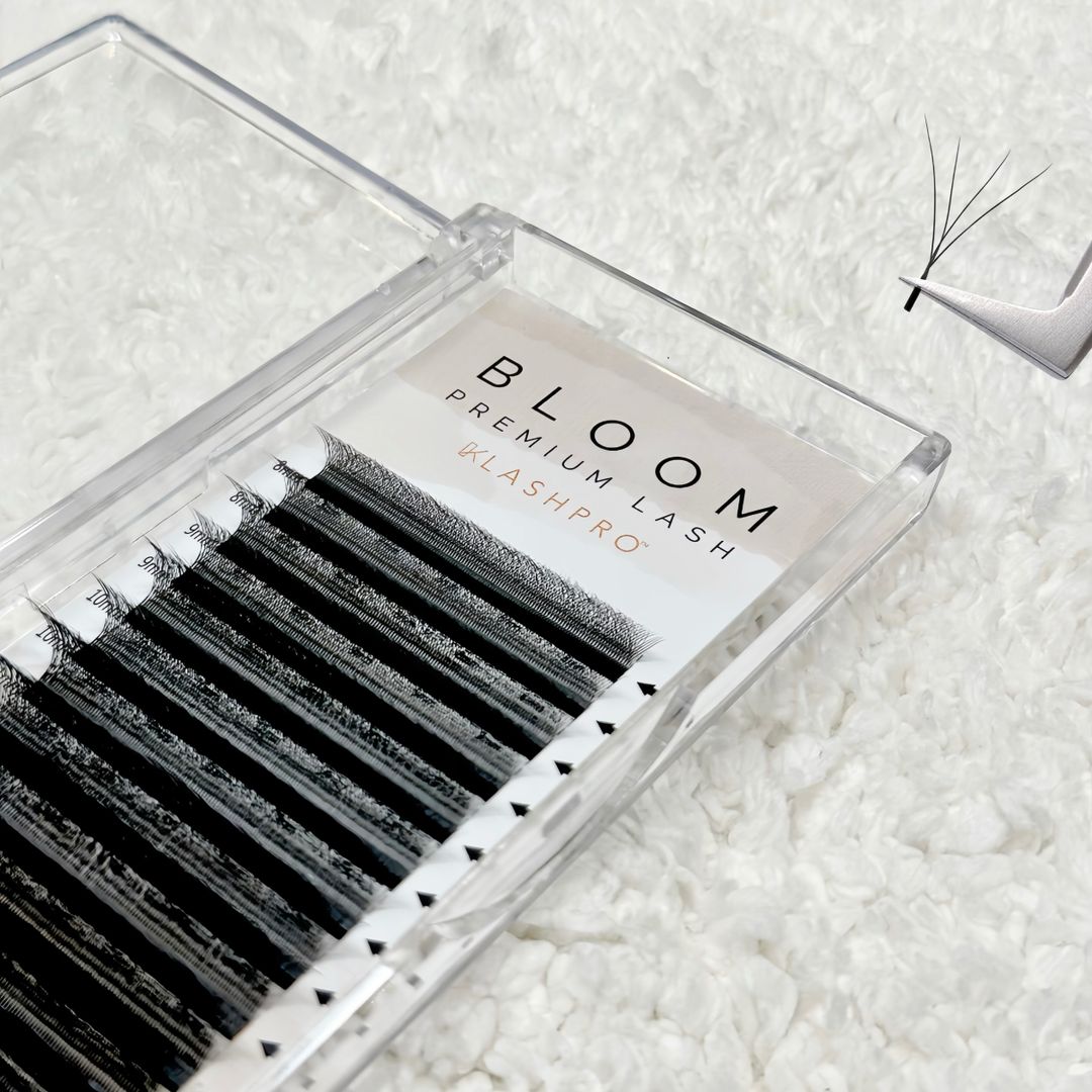 Bloom Lash Clover