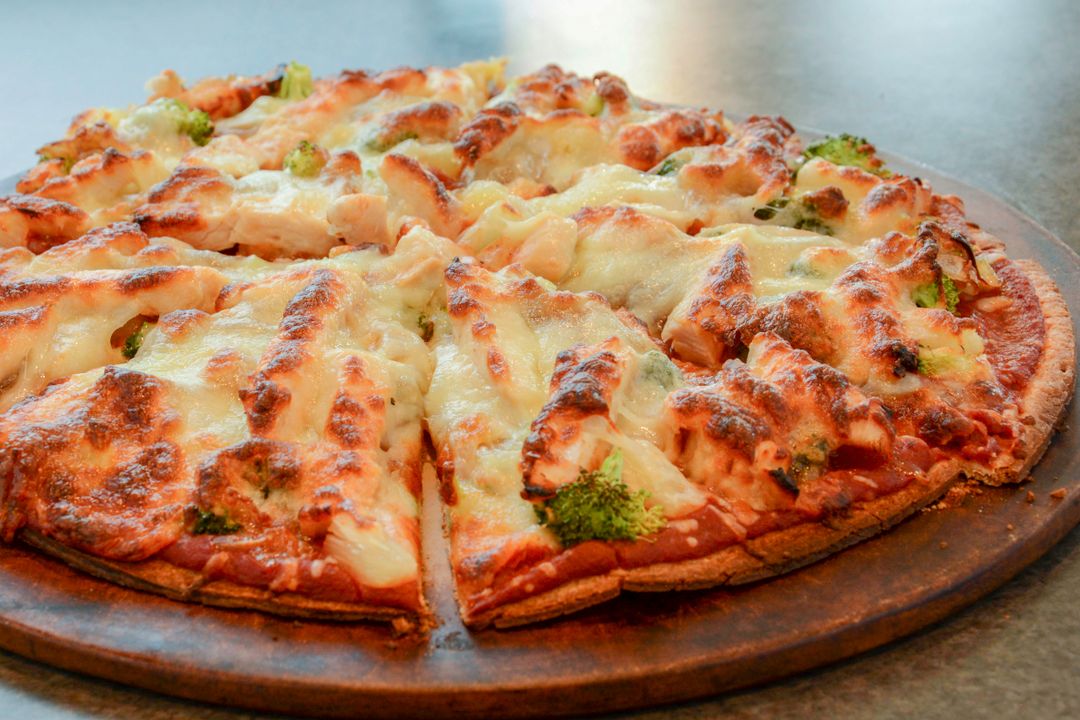 Pizza - Chicken Hawaiian