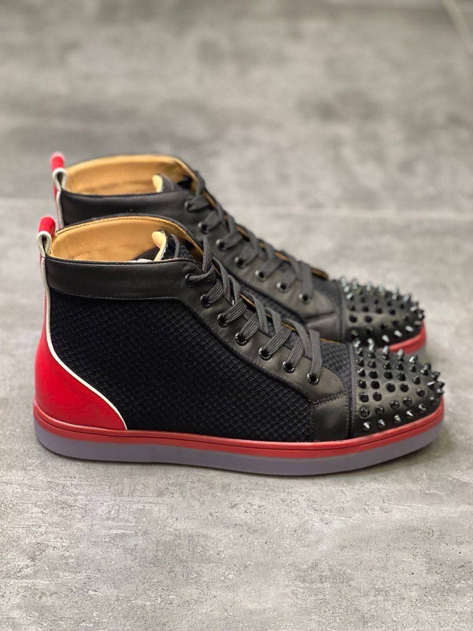 LOUBOUTİN