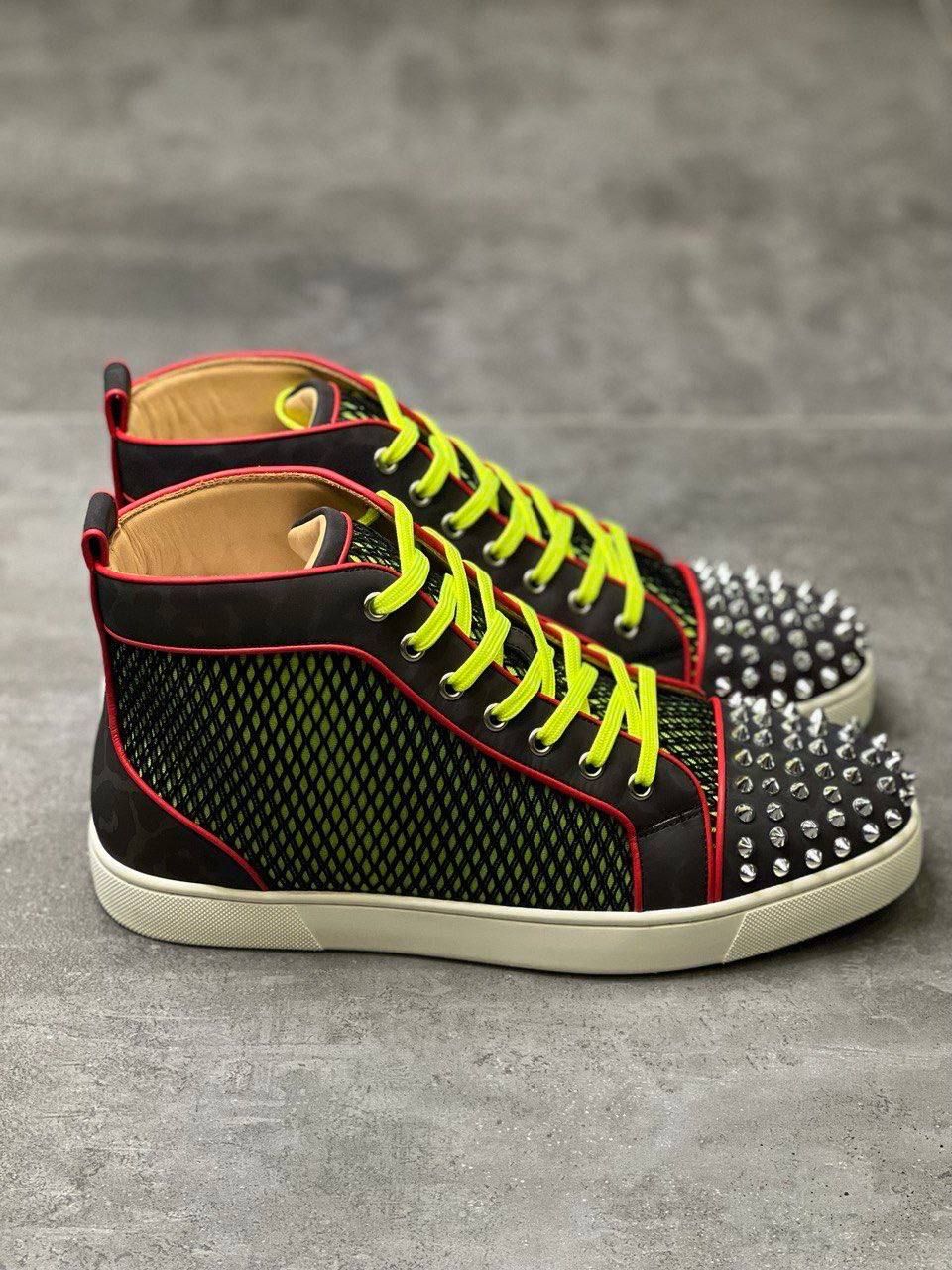 LOUBOUTİN