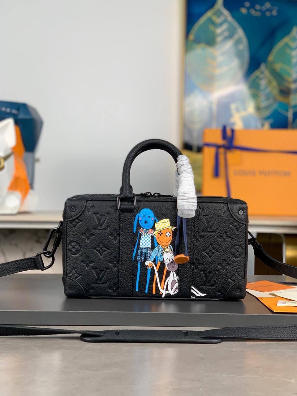  LOUIS VUITTON Speedy Soft Trunk