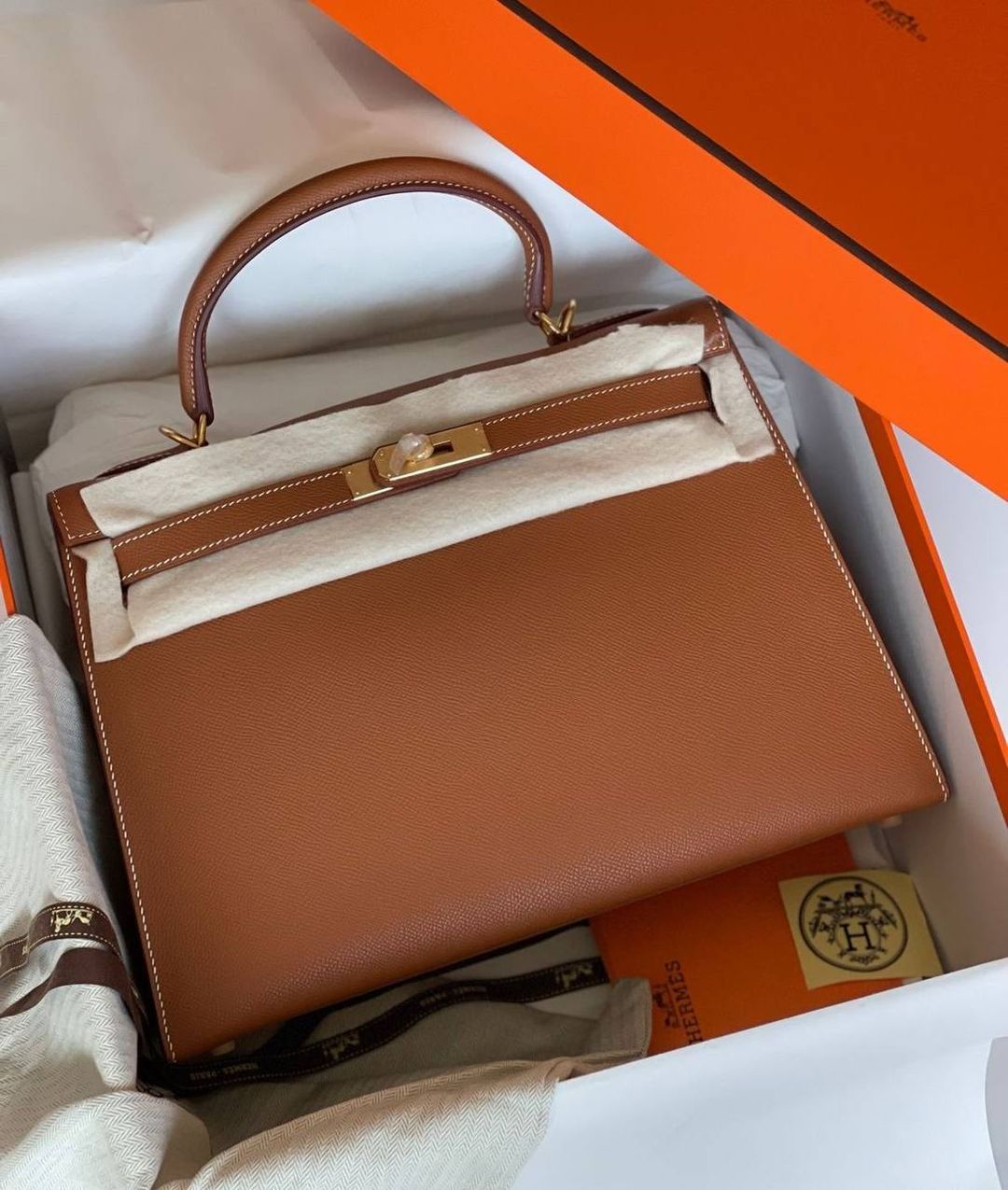 HERMES Kelly Retourne 28