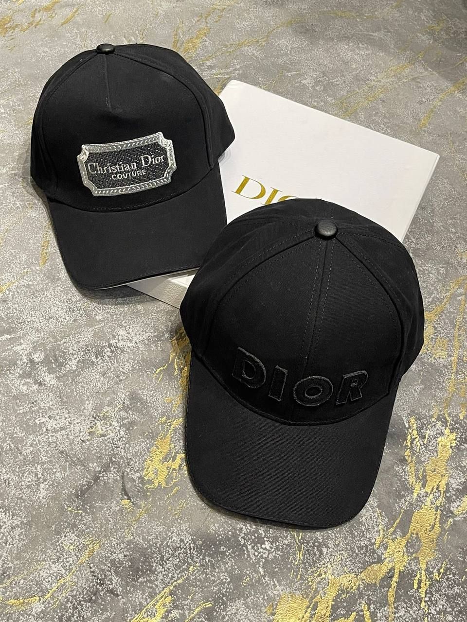 DIOR