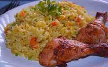 Fried rice with fried chicken 