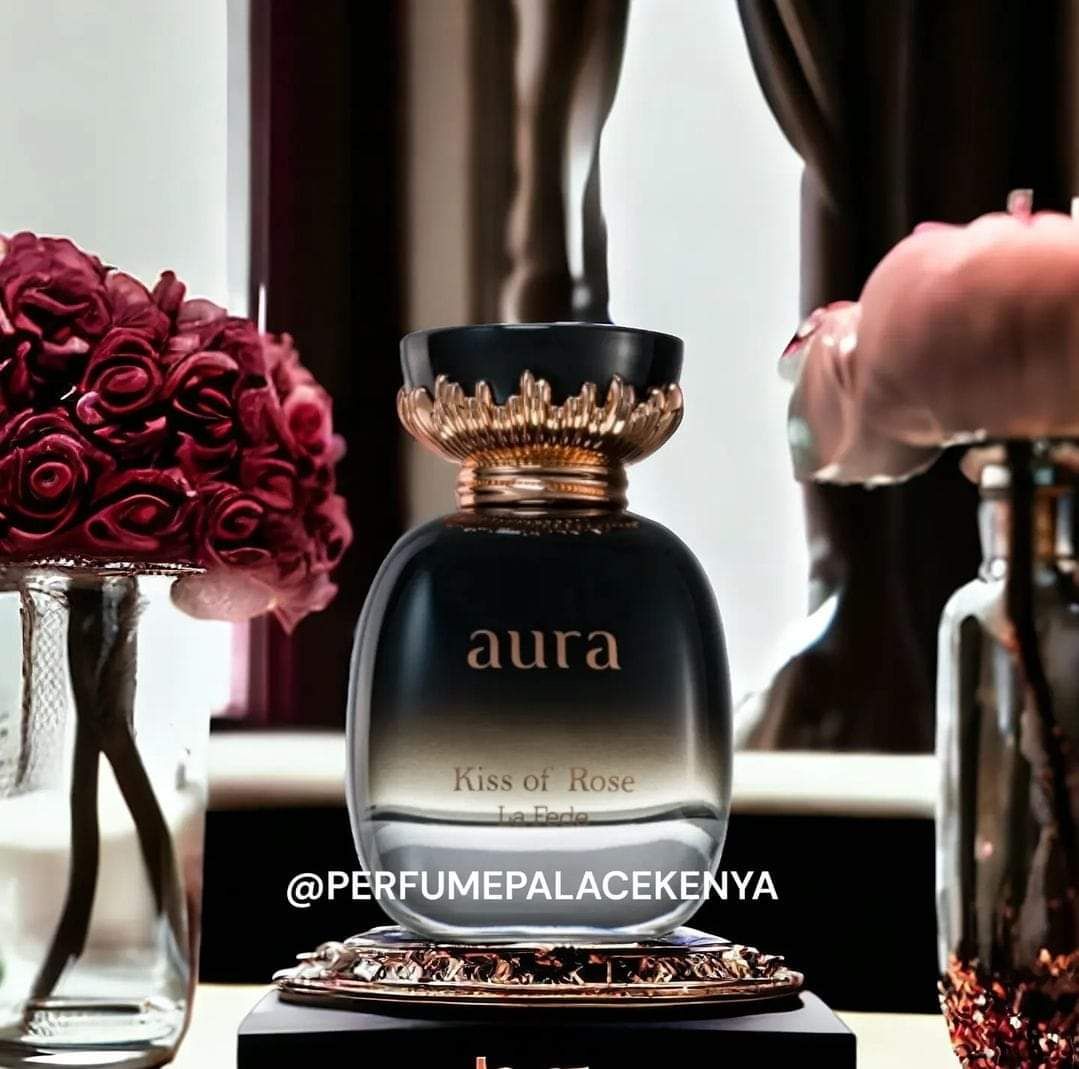 AURA : KISS OF ROSE